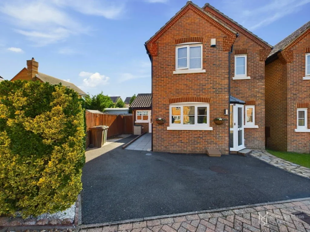 Hamble Road, Stone Cross, Pevensey, East Sussex, BN24