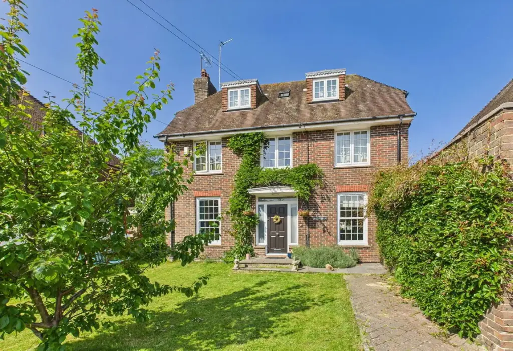 Upper Kings Drive, Eastbourne, East Sussex, BN20