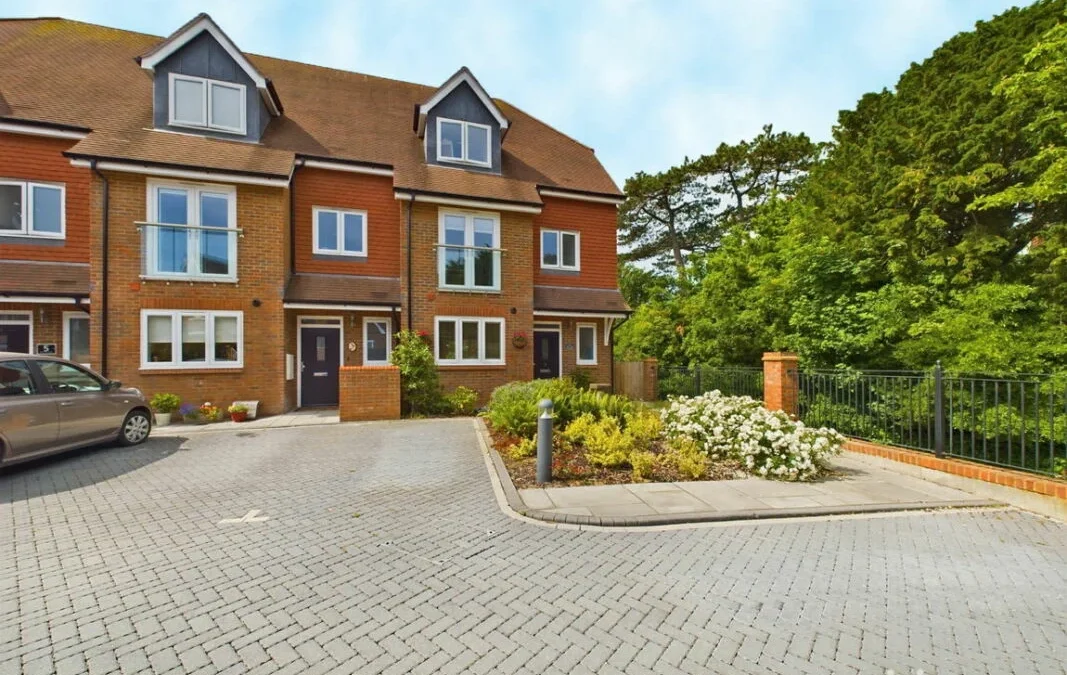 Yew Tree Court, Mill Gap Road, Upperton, Eastbourne, East Sussex, BN21