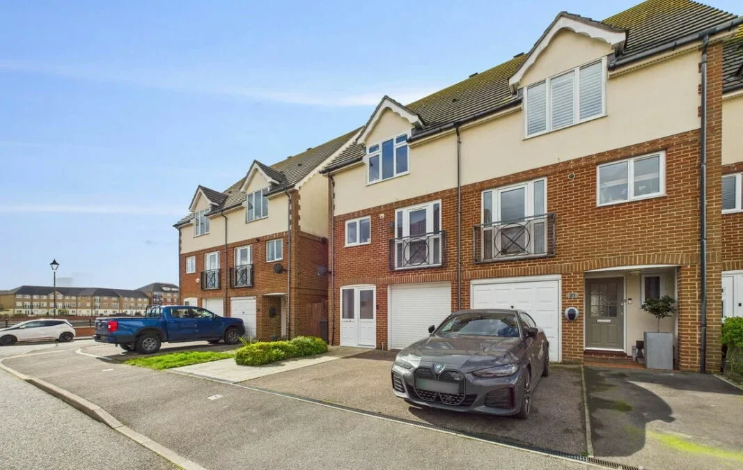 Hobart Quay, Sovereign Harbour North, Eastbourne, East Sussex, BN23