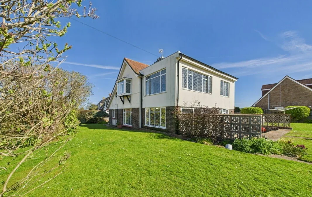 Eastbourne Road, Willingdon, East Sussex, BN20