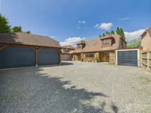 Rattle Road, Westham, Pevensey, East Sussex, BN24