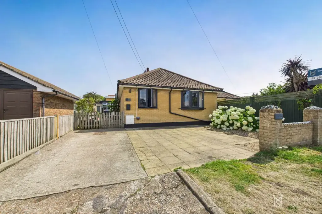 Coast Road, Pevensey Bay, East Sussex, BN24