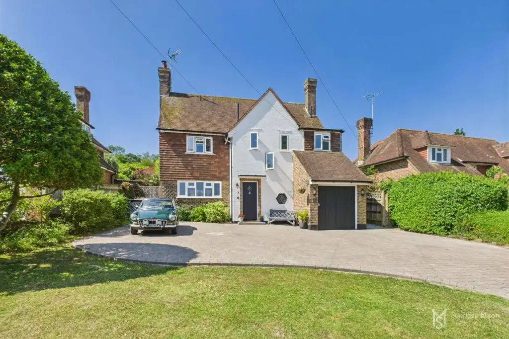 Upper Wish Hill, Willingdon Village, Eastbourne, BN20