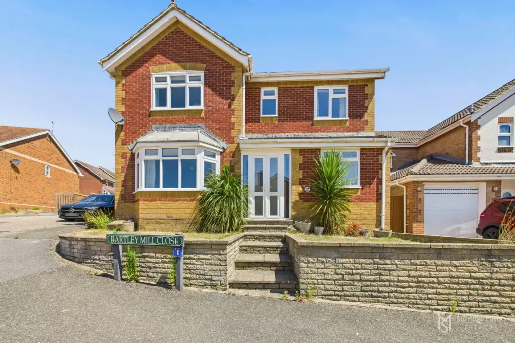Bartley Mill Close, Stone Cross, Pevensey, East Sussex, BN24