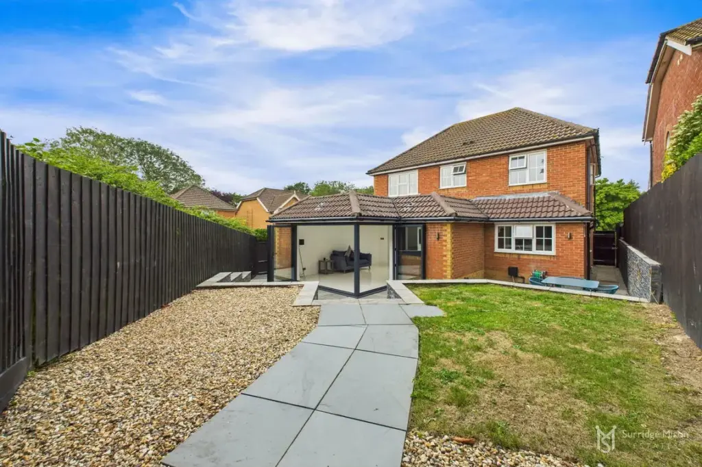 Stour Close, Stone Cross, Pevensey, East Sussex, BN24