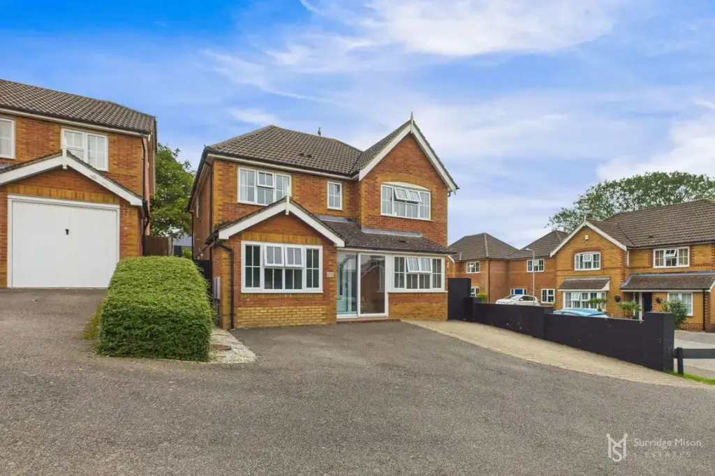 Stour Close, Stone Cross, Pevensey, East Sussex, BN24