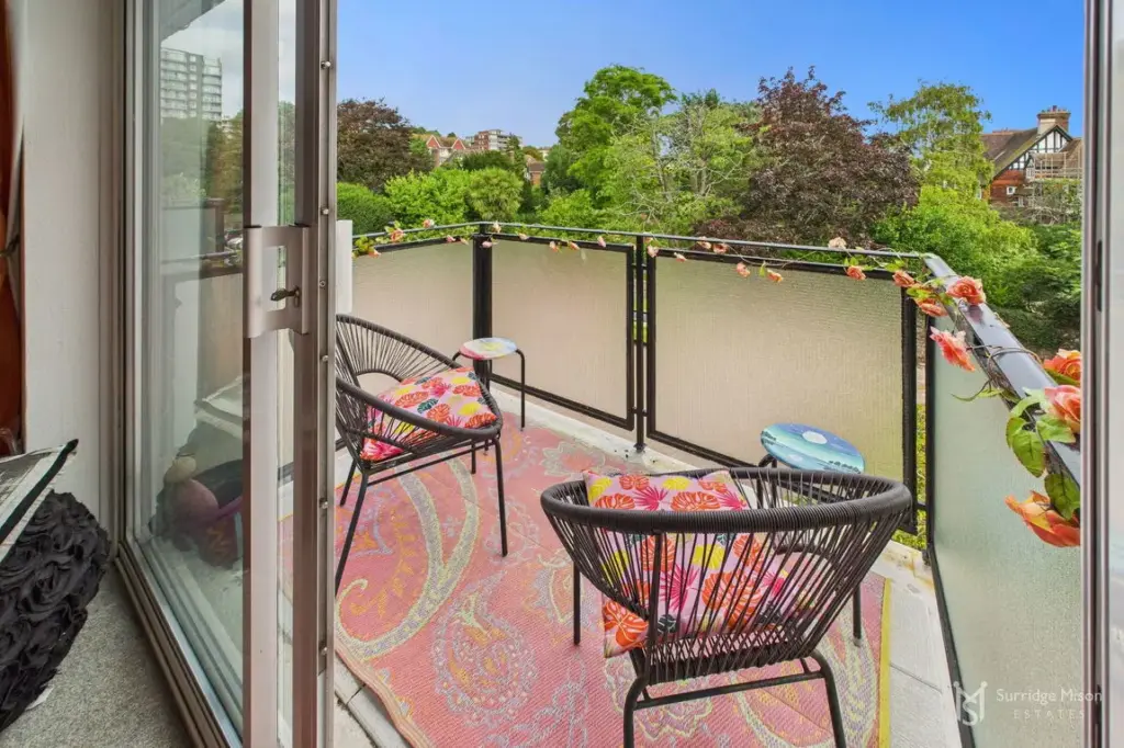 Moat Croft Road, Eastbourne, East Sussex, BN21