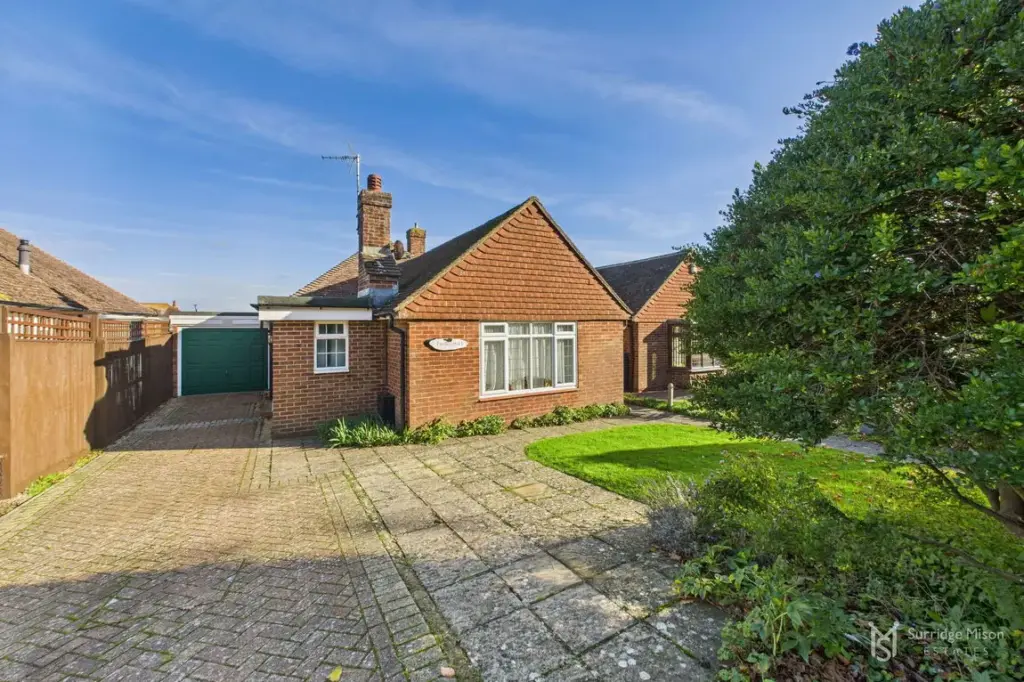 Willingdon Park Drive, Eastbourne, East Sussex, BN22