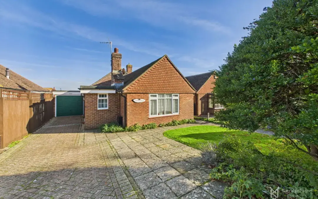 Willingdon Park Drive, Eastbourne, East Sussex, BN22