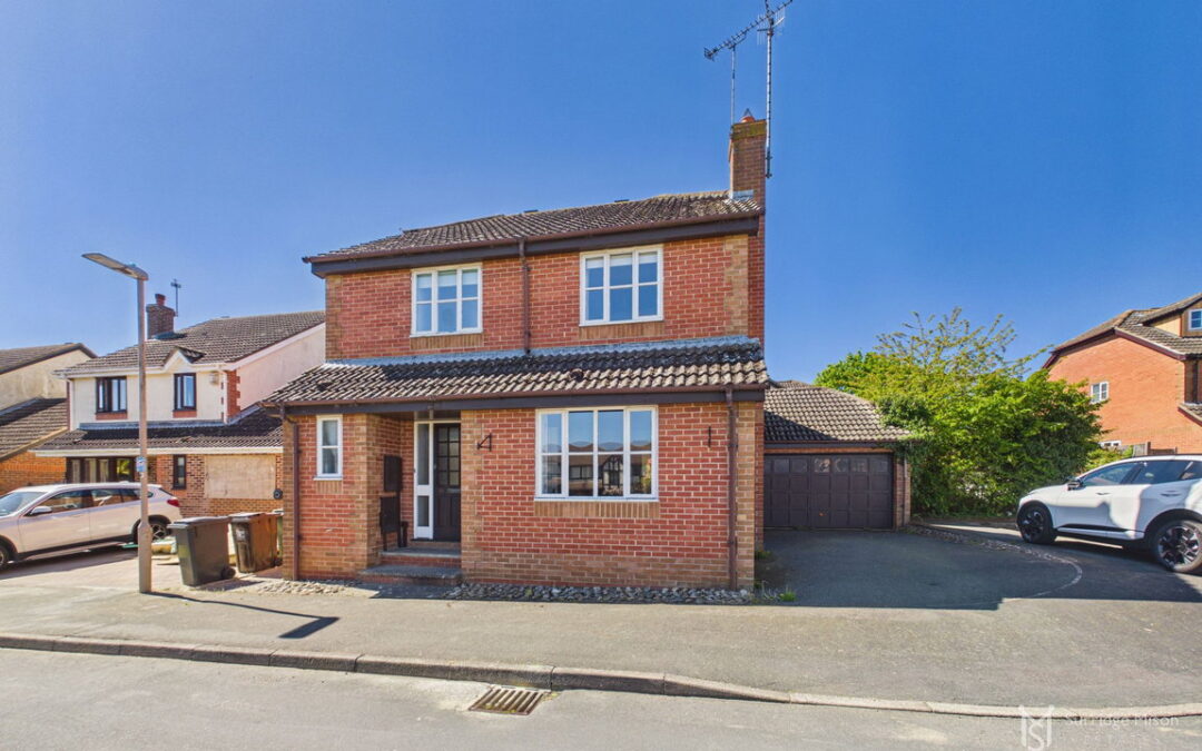 Cotswold Close, Eastbourne, East Sussex, BN23