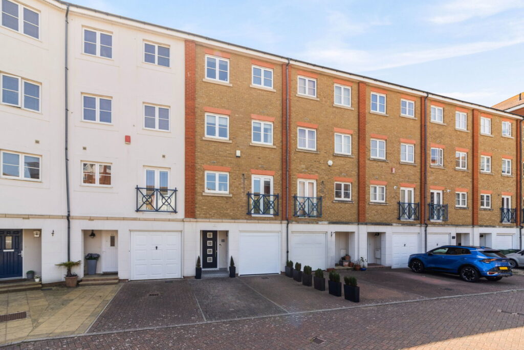 Dominica Court, Sovereign Harbour, Eastbourne, East Sussex, BN23