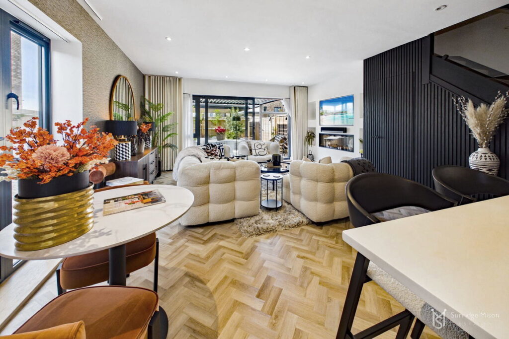 Pacific Drive, Sovereign Harbour, Eastbourne, East Sussex, BN23