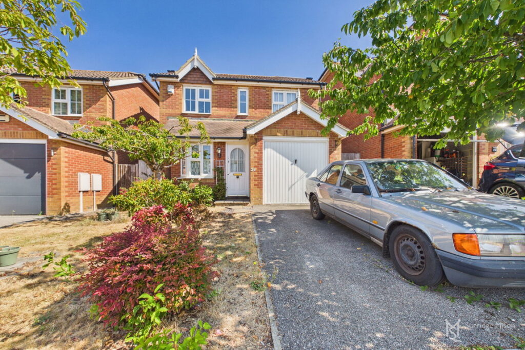 Hamble Road, Stone Cross, Pevensey, East Sussex, BN24