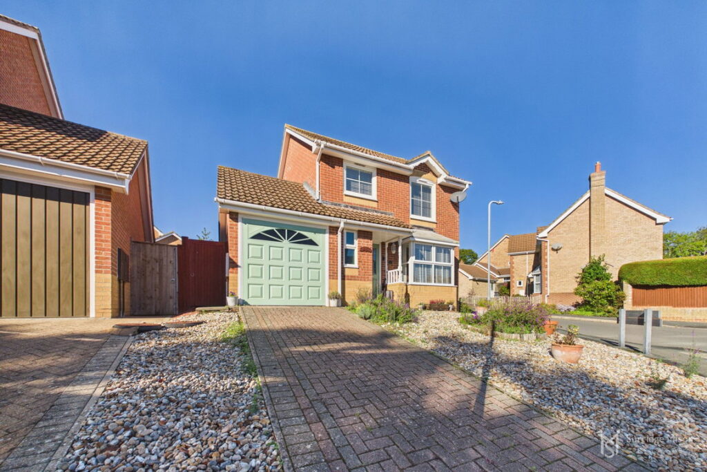 Geering Road, Stone Cross, Pevensey, East Sussex, BN24